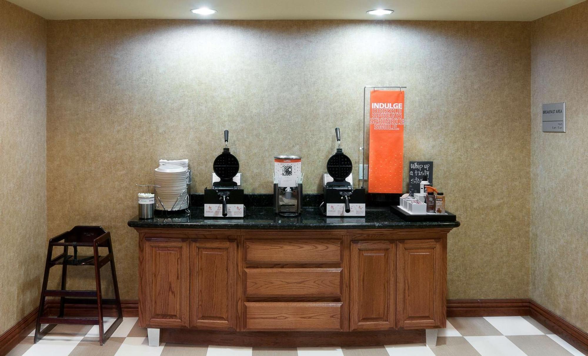 Hampton Inn And Suites-בראונסוויל מראה חיצוני תמונה